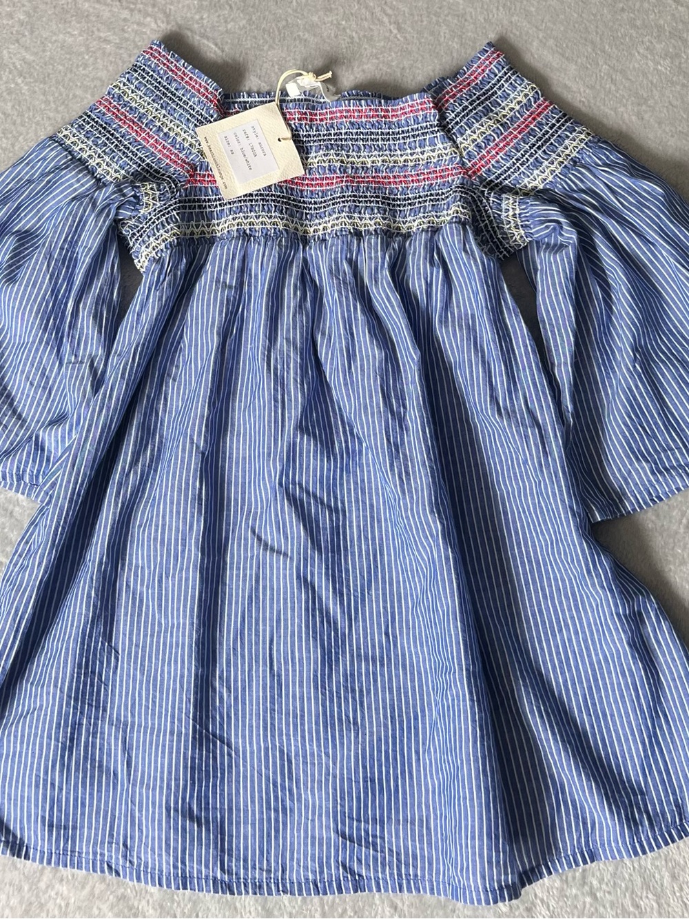 NWT Beachlunchlounge Aurora Smocked Striped Top XS - Picture 1 of 8